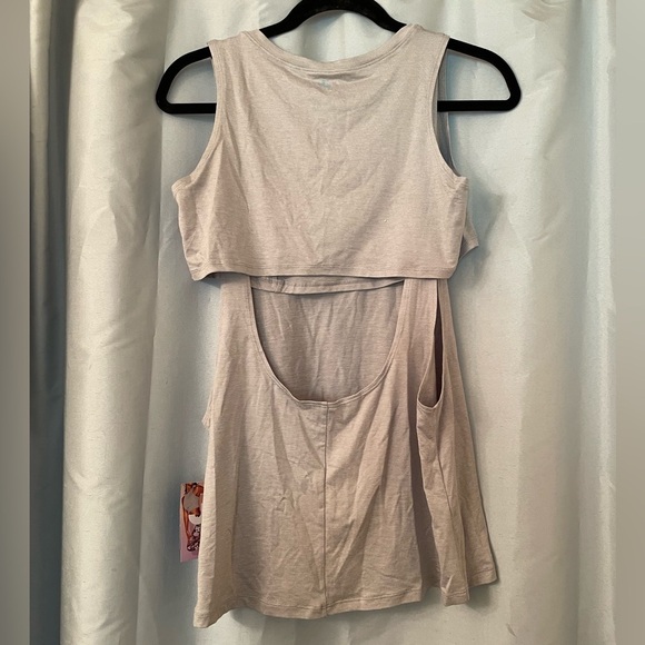 Grey Workout top XS - Picture 4 of 4